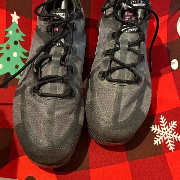 Nike Air Vapormax 2019 Throwback Future Shoes Women's Size 10.5 Gray Black Laser - Picture 4 of 8